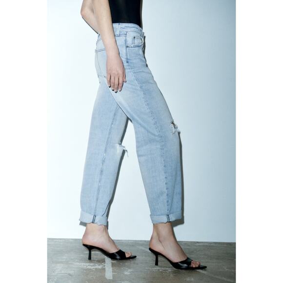 NWT ZARA MID-RISE BOYFRIEND JEANS - Picture 4 of 15